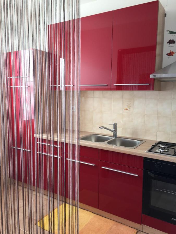 Apartments Luciana & Helena Pula Ngoại thất bức ảnh